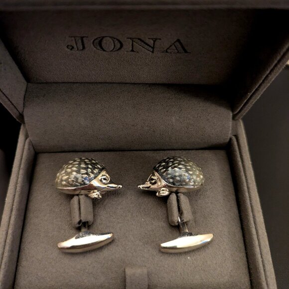 Alex Jona Sterling Silver Enamel Hedgehog Cufflinks - Picture 1 of 3